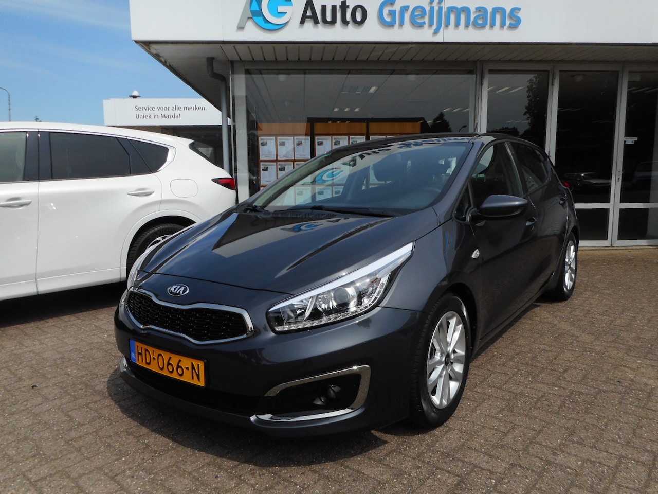 Kia Cee'd - 1.6 GDI First Edition 1.6 GDI First Edition - AutoWereld.nl