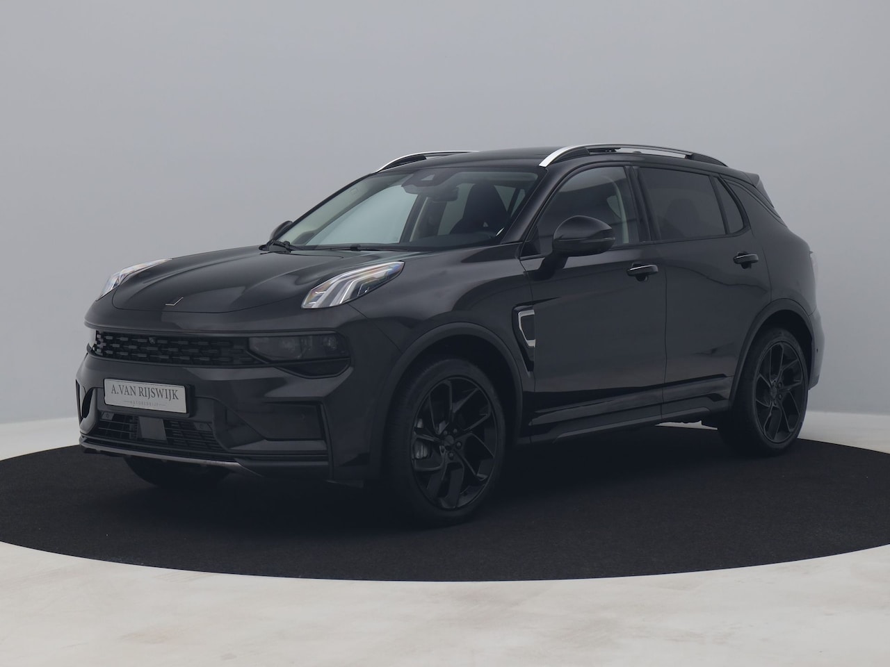 Lynk & Co 01 - 1.5 Plug-in Hybrid | 360° | BLACK - AutoWereld.nl