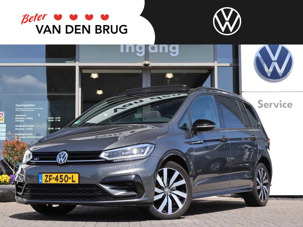 Volkswagen Touran - 1.8 TSI 180 pk DSG R-Line 7p | Navigatie | Panoramadak | Zwenkbare Trekhaak | LED | Camera - AutoWereld.nl