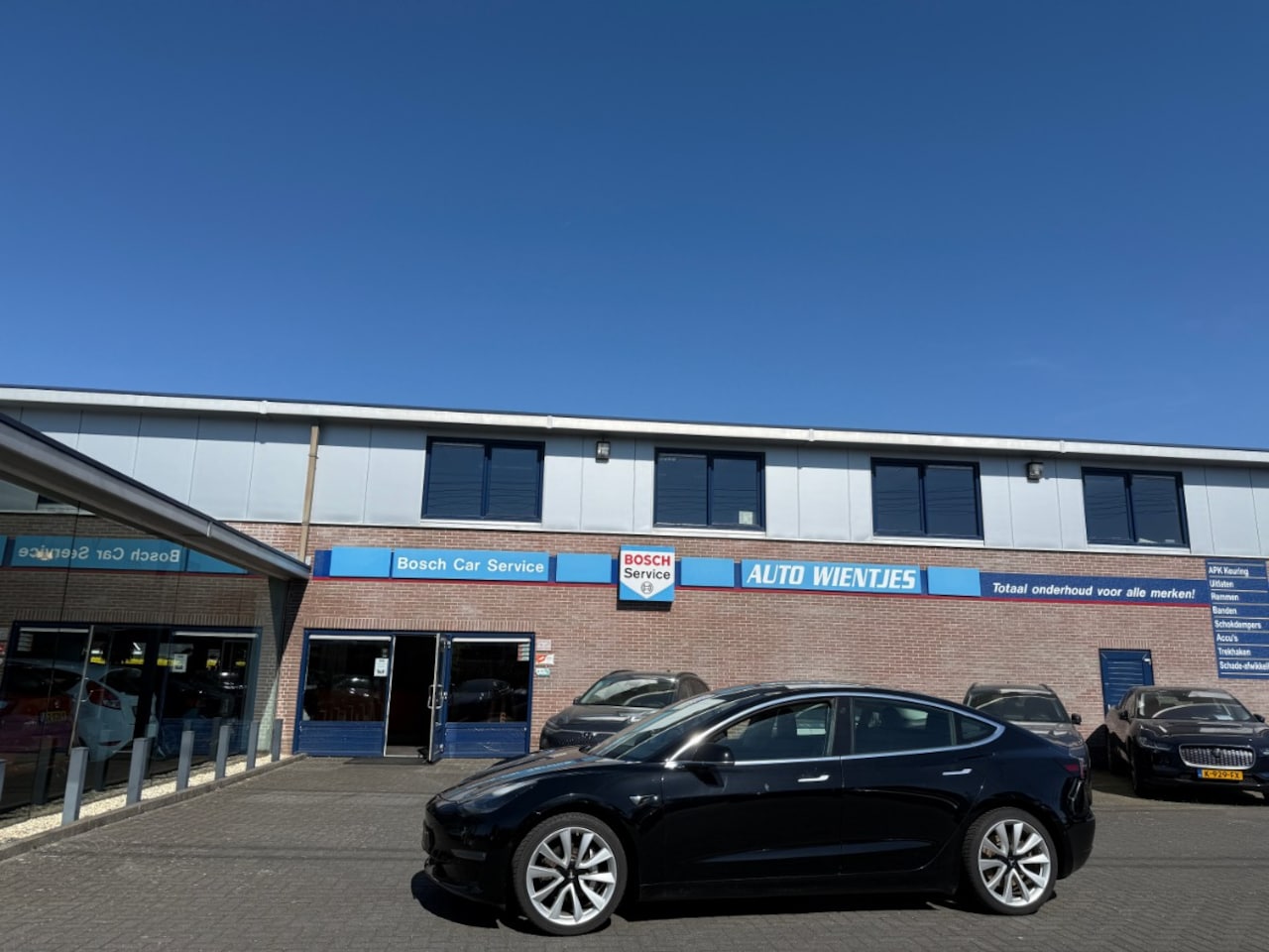 Tesla Model 3 - Standard RWD Plus 60kWh | Leer | Pano | SOH 80% - AutoWereld.nl