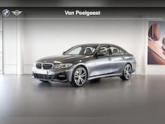 BMW 3-serie - Sedan 330e eDrive Edition | M Sport | Stoelverwarming | Trekhaak |