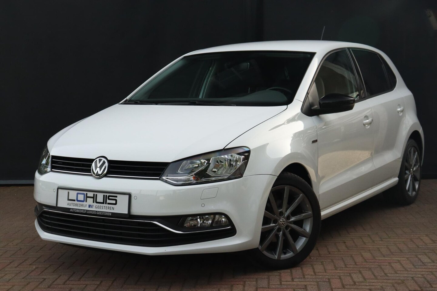Volkswagen Polo - 1.2TSI FRESH | BT | CruiseControl | Stoelverwarming - AutoWereld.nl