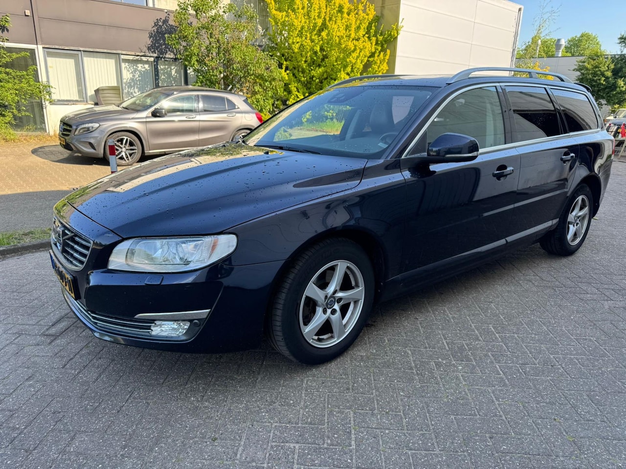 Volvo V70 - 2.0 D4 Polar+ Automaat - AutoWereld.nl