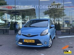 Toyota Aygo - 1.0 VVT-i Dynamic Blue 5 deurs Airco LMV NAP