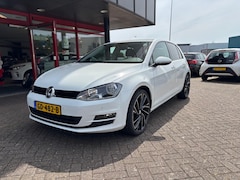 Volkswagen Golf - 1.2 TSI HIGHLINE