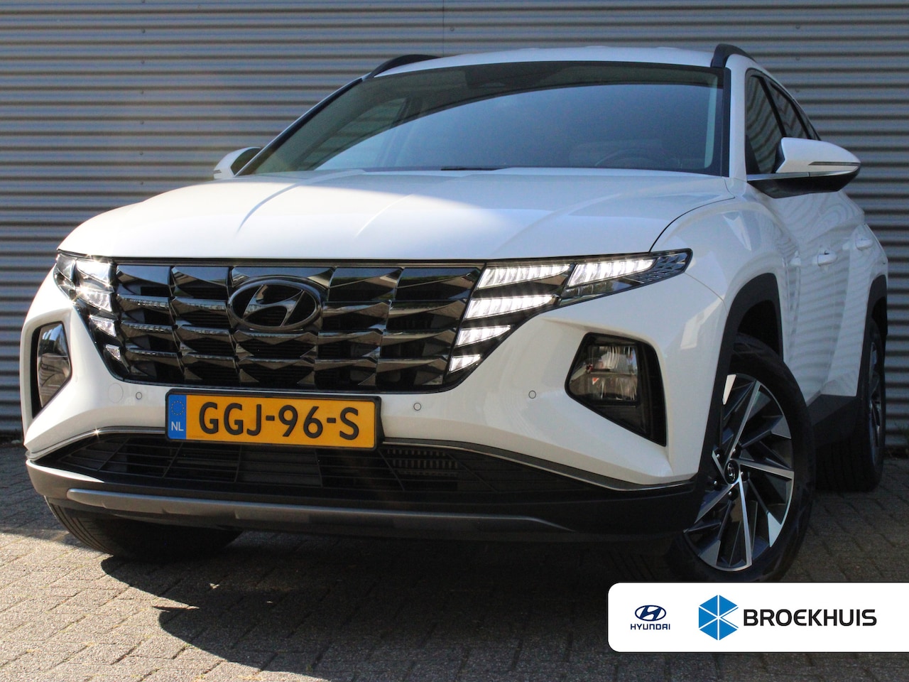 Hyundai Tucson - 1.6 T-GDI PHEV Comfort 4WD | Navigatiesysteem full map | Trekhaak vast - AutoWereld.nl