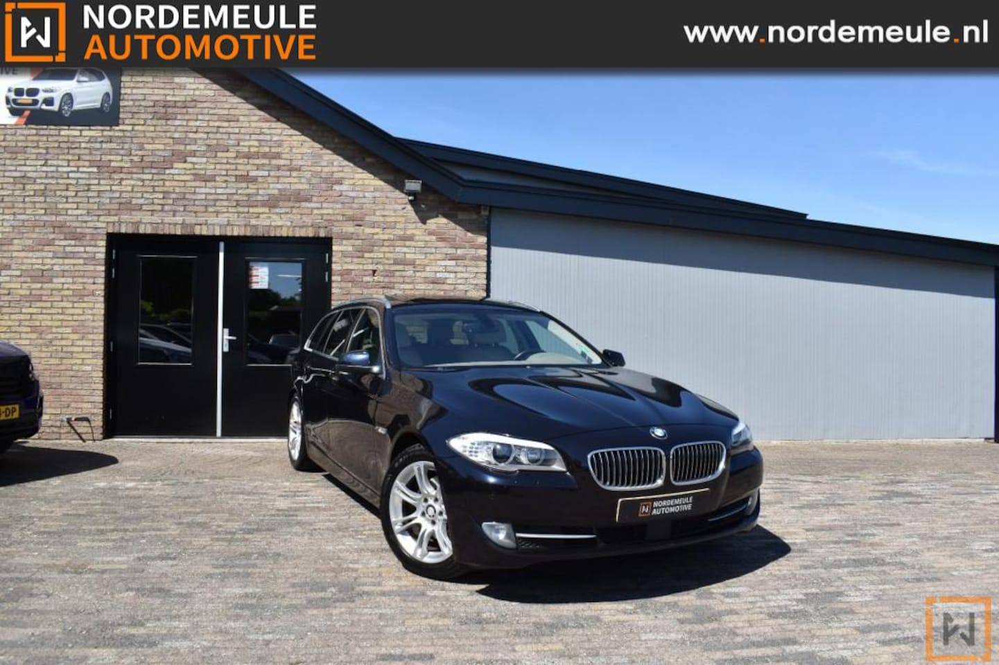 BMW 5-serie - 523i High Executive 523I HIGH EXECUTIVE, Panorama, Xenon, Soft Close, ACC - AutoWereld.nl