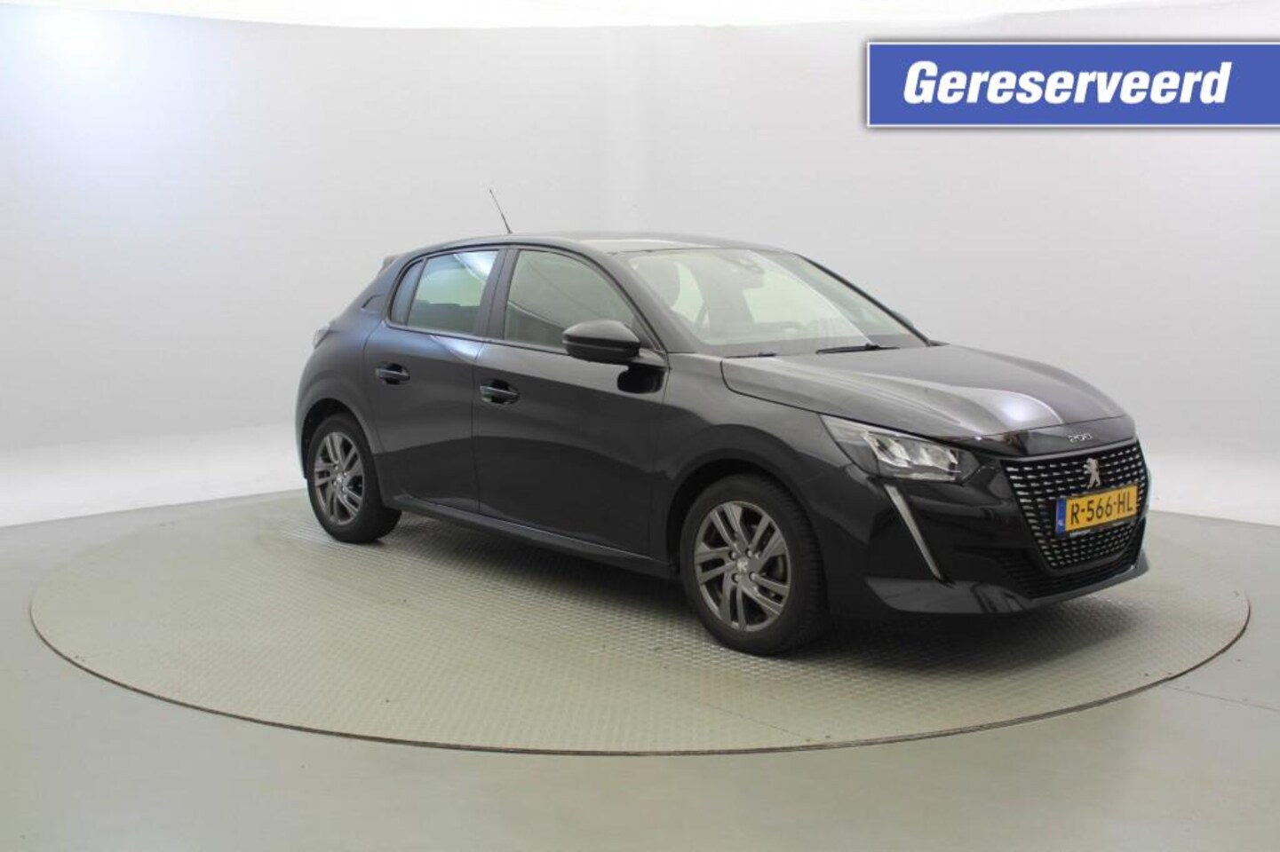 Peugeot 208 - 1.2 PureTech Active Pack - Carplay GERESERVEERD!!! - AutoWereld.nl