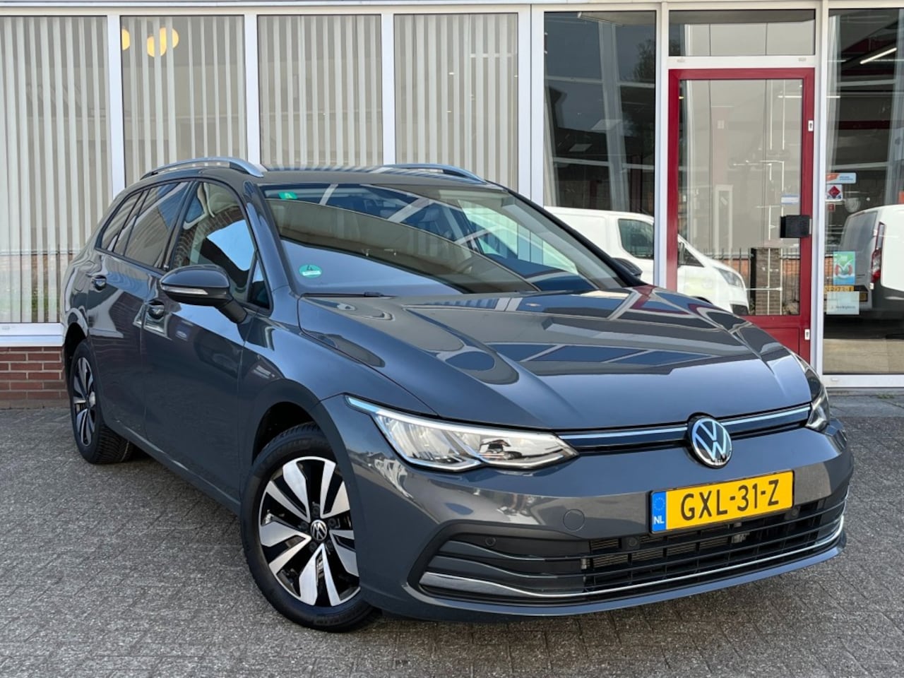 Volkswagen Golf - 1.5 eTSI Style Automaat 150PK I Carplay I Adapt. Cruise I Stoelv - AutoWereld.nl