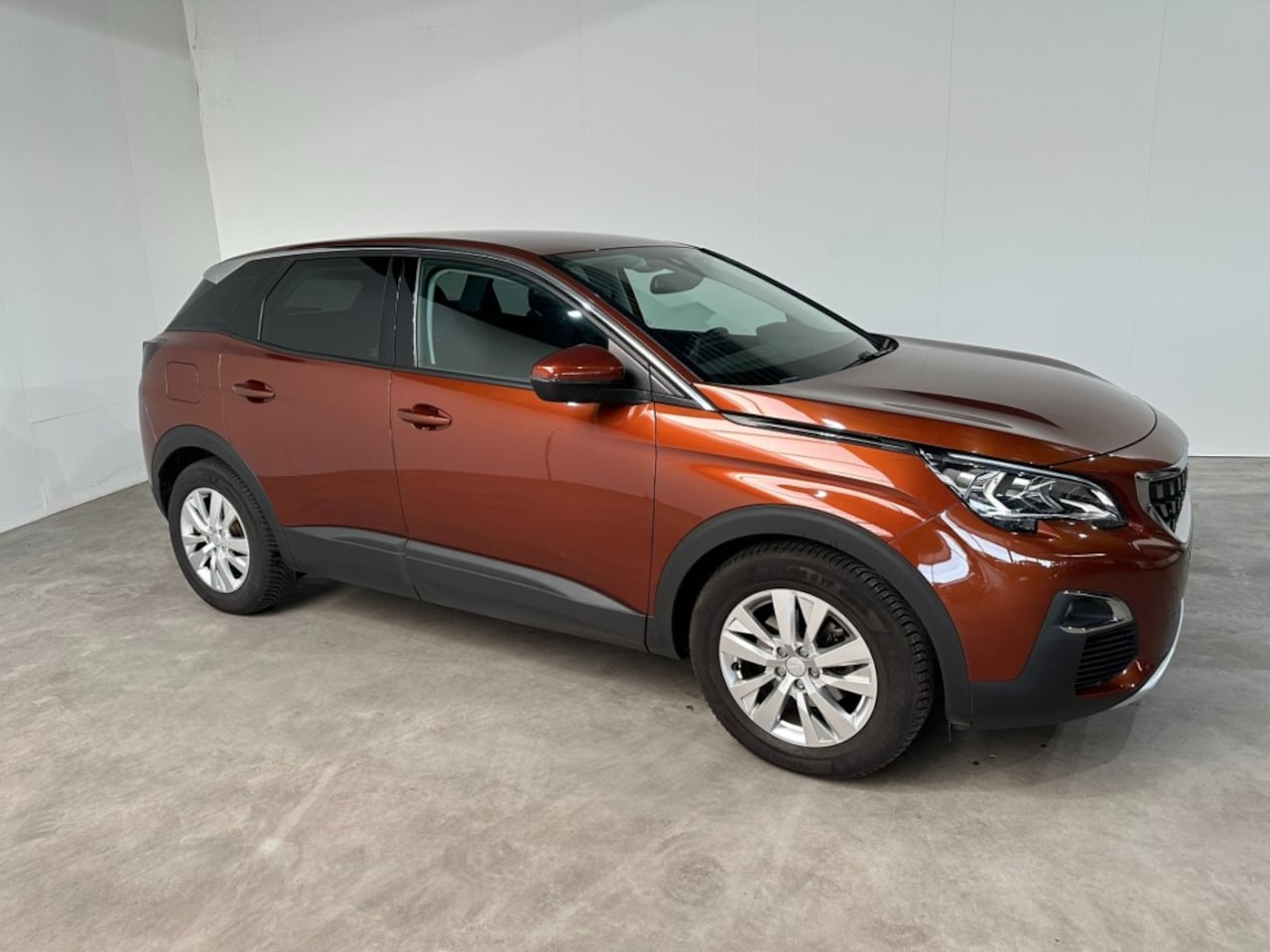 Peugeot 3008 - 130PK,Automaat, Afn. Trekhaak, 63000 KM, zomer+winterset - AutoWereld.nl