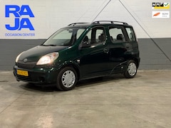 Toyota Yaris Verso - 1.3-16V VVT-i Luna Automaat/Dealeronderhouden