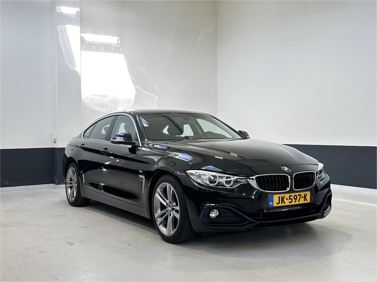 BMW 4-serie Gran Coupé - 420i Centennial High Executive | Sportstoel | Xenon | Lederen bekleding | Navigatie| - AutoWereld.nl