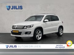 Volkswagen Tiguan - 1.4 TSI R-Line Edition | Elektrisch panoramadak | Bi-Xenon | Verwarmde sportstoelen | Trek