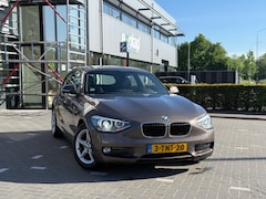 BMW 1-serie - 116d Executive (bj 2014) *AUTOMAAT* XENON|CLIMATE|ZEER NETJES