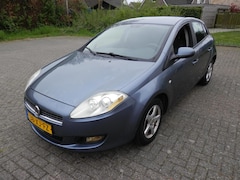 Fiat Bravo - 1.4 Dynamic airco riem vv bij 166.723 11.2022