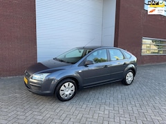 Ford Focus - 1.6-16V Ambiente 5Drs Airco Cruise Nap Lage km stand