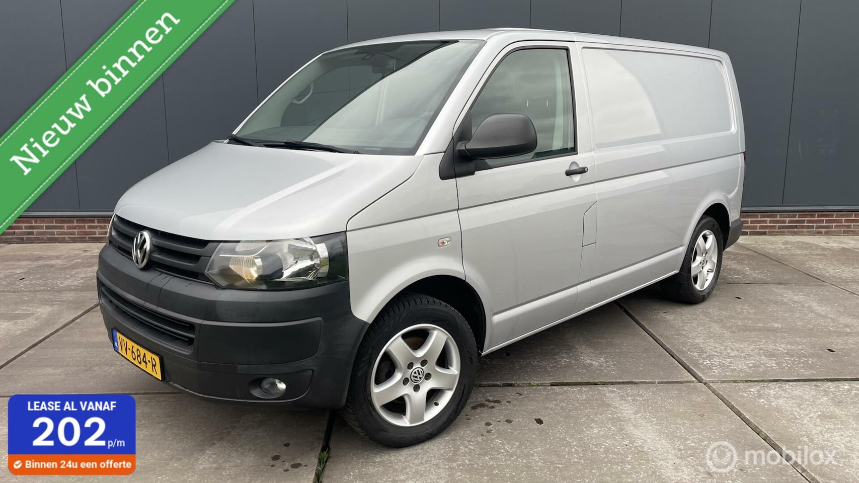 Volkswagen Transporter - 2.0 TDI L1H1 Comfortline 2.0 TDI 150pk L1H1 Comfortline - AutoWereld.nl