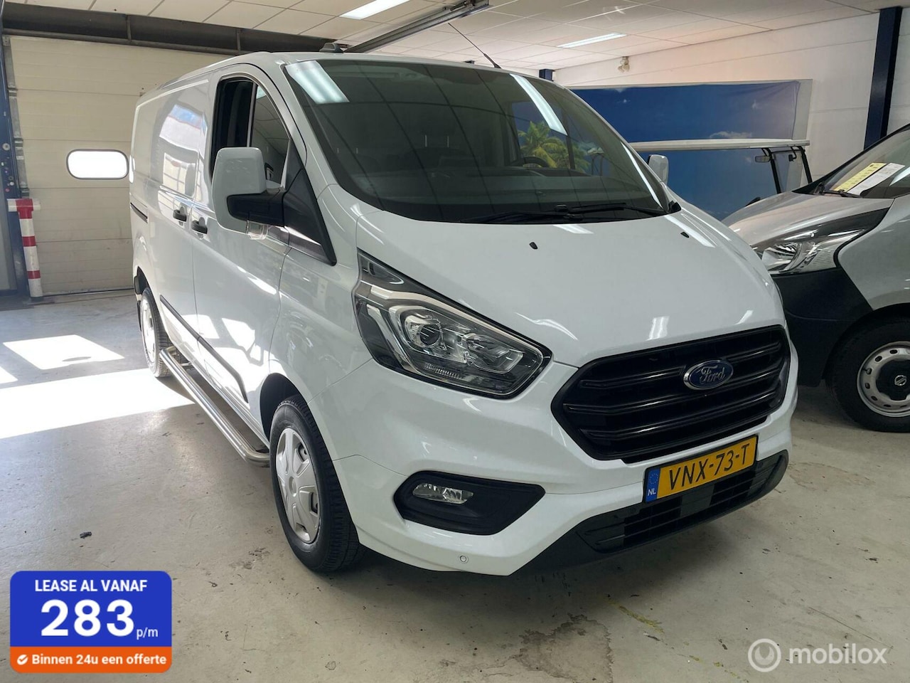 Ford Transit Custom - 2.0 TDCI L1H1 Airco Cruise Navi - AutoWereld.nl