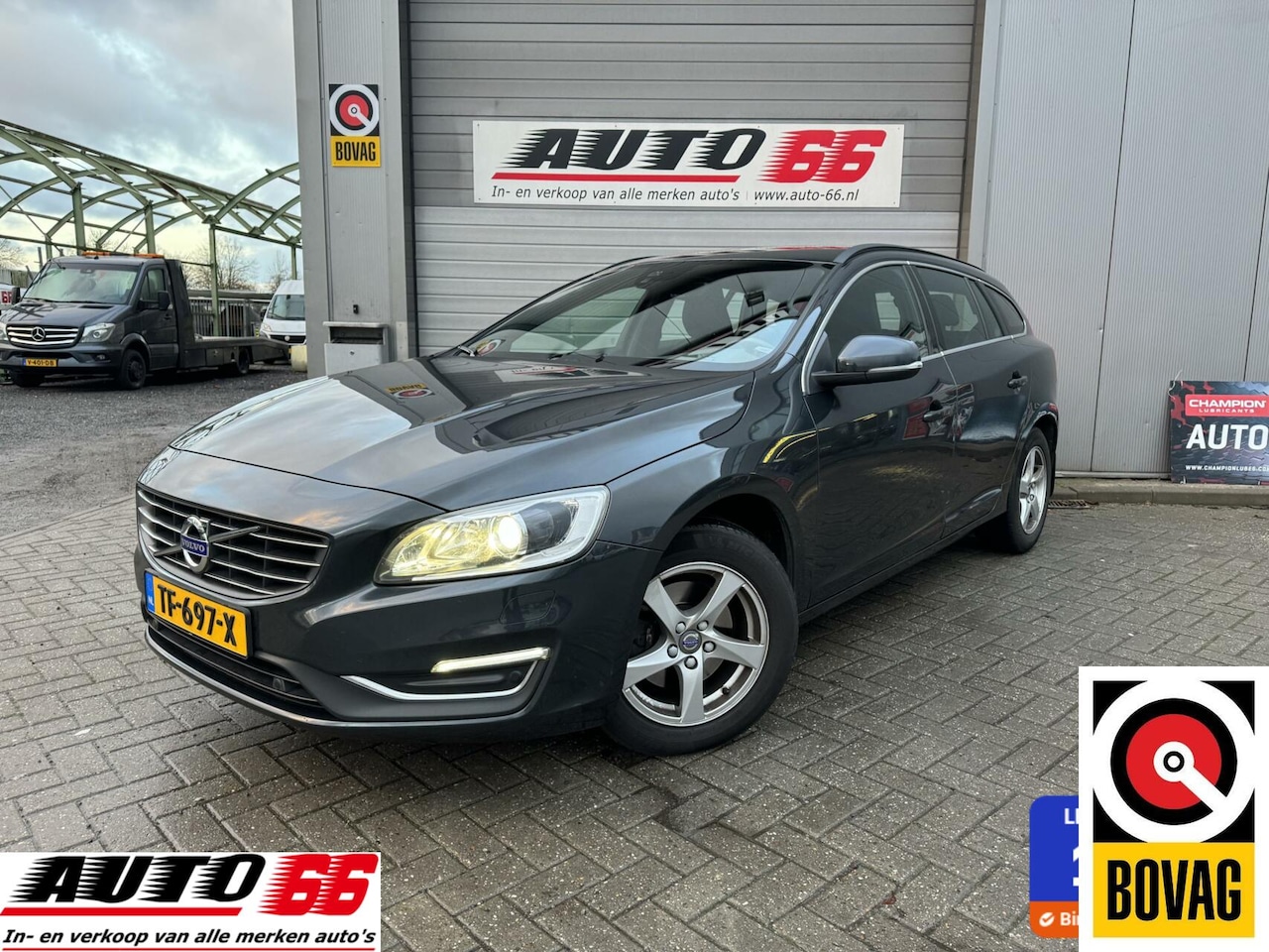 Volvo V60 - 2.0 D4 Nordic+ hele historie aanwezig. - AutoWereld.nl