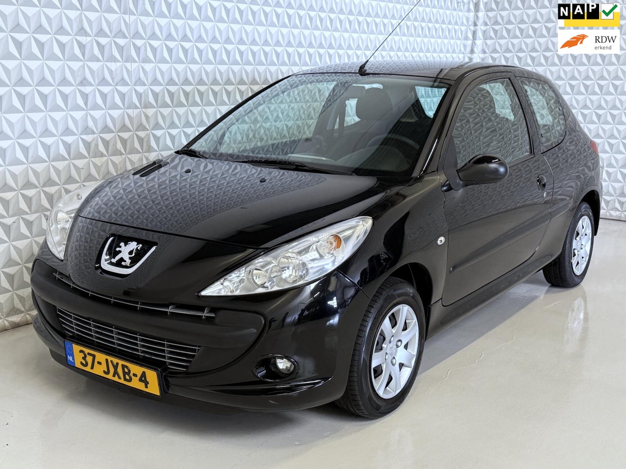 Peugeot 206 - 1.4 XS van de 3e eigenaar! 77.000km (2009) - AutoWereld.nl