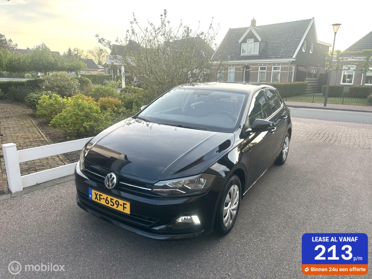 Volkswagen Polo - 1.0 TSI 95PK DSG AUTOMAAT COMFORTLINE DIGITAAL DASHBOARD ACHTERUIRIJ CAMERA CARPLAY ADAPTI - AutoWereld.nl
