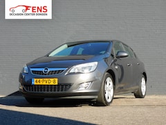 Opel Astra - 1.4 Turbo Edition CRUISE AIRCO TREKHAAK APK t/m 16-03-2026