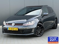 Volkswagen Golf - 2.0 TSI GTI Performance Pano - DSG - Led - Navi - 230+ PK