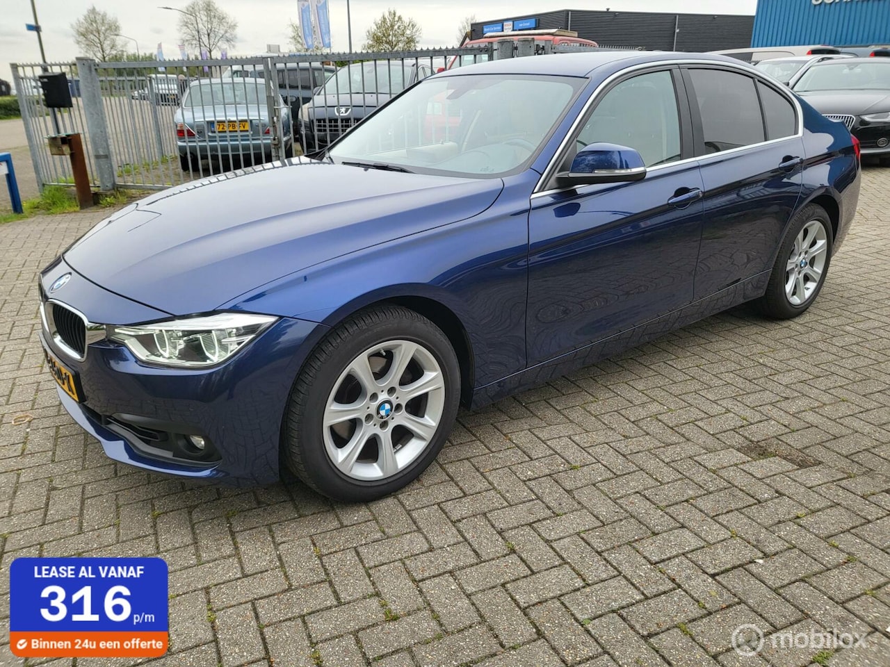 BMW 3-serie - 320i High Executive 320i High Executive - AutoWereld.nl