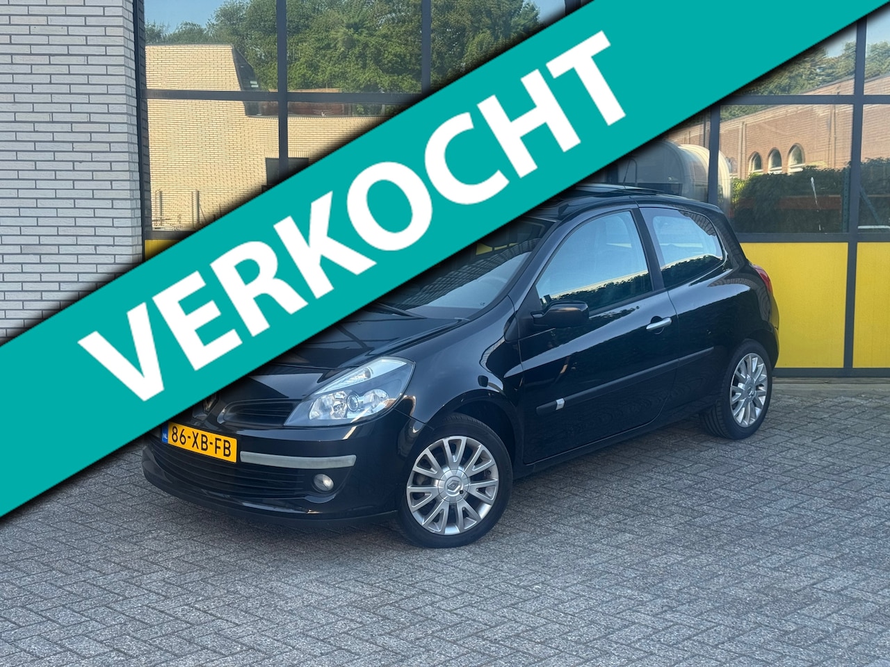 Renault Clio - 1.4-16V Exception 1.4-16V Exception, panorama dak, airco, LMV - AutoWereld.nl
