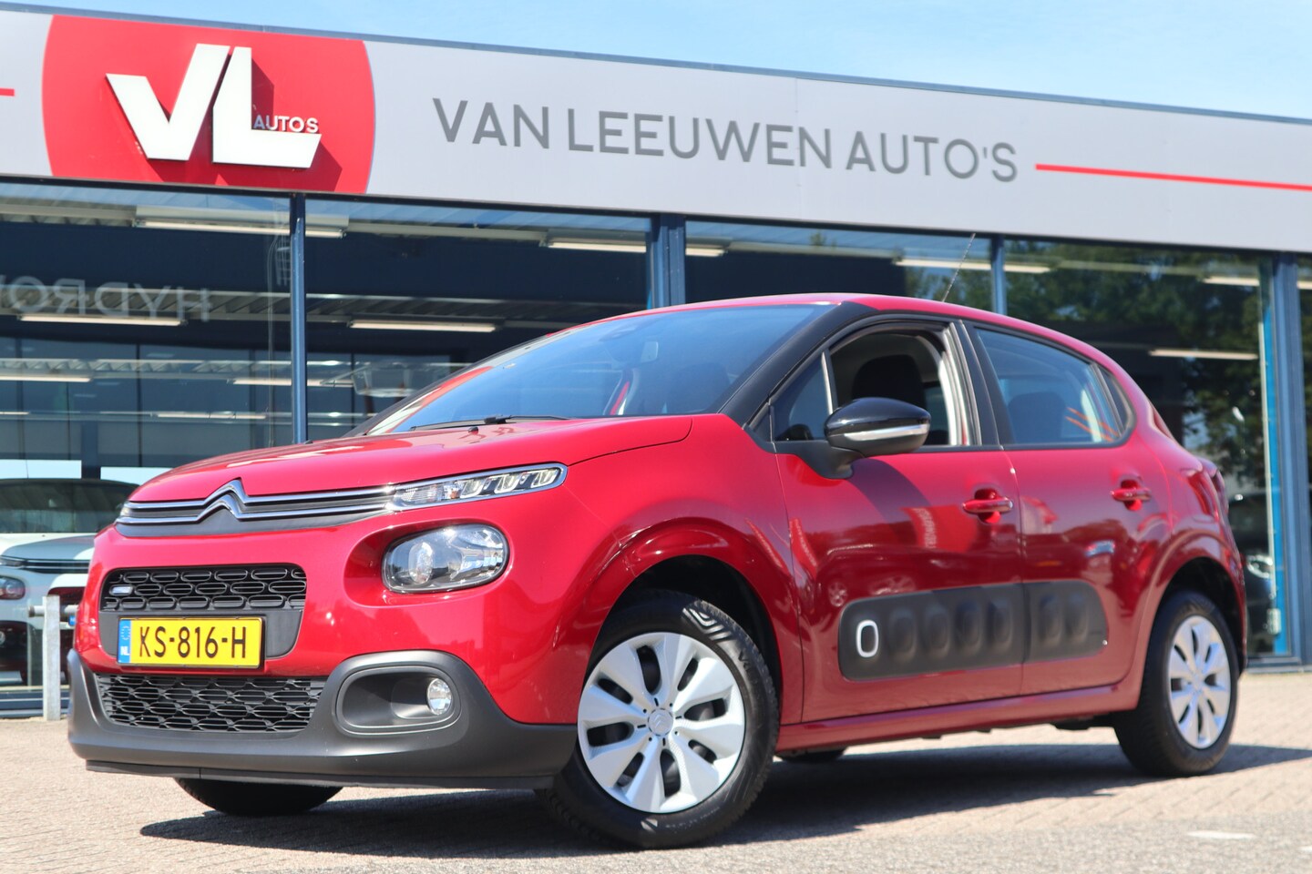 Citroën C3 - 1.2 PureTech Feel 105g | Navi | Cruise | Lichtmetaal - AutoWereld.nl