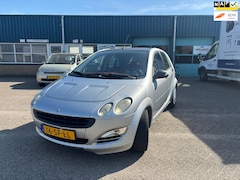 Smart Forfour - 1.3 pulse / Nieuwe APK / Trekhaak / EL Ramen / 5 Deurs / Radio