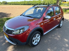 Dacia Sandero Stepway - 1.6 Airco/Nw APK/Lm/Elektr ramen