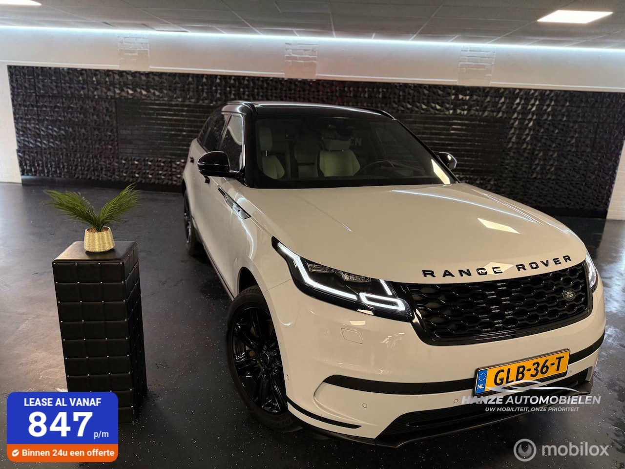 Land Rover Range Rover Velar - 2.0 P400e Turbo AWD HUD Pano - AutoWereld.nl