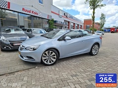 Opel Cascada - 1.6 TURBO COSMO CABRIO / NL Auto / 200pk / Navigatie / Stoelverwarming / Achteruitrijcamer