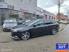 Ford Focus Wagon - 2.0 ST / Dealer onderhouden / Recaro interieur /