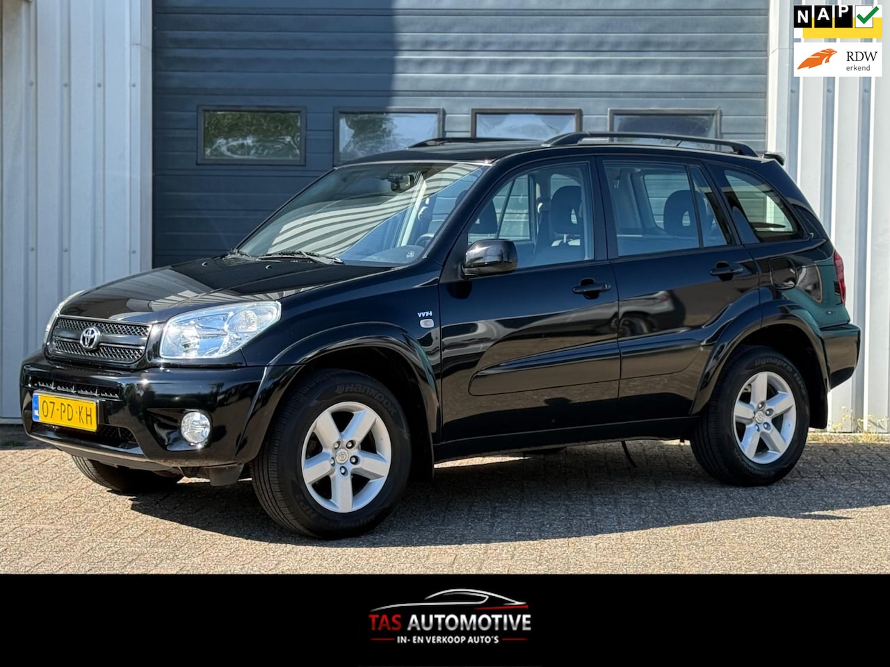 Toyota RAV4 - 2.0-16V VVT-i Sol 1e EIG / AUTOMAAT / CRUISE - AutoWereld.nl