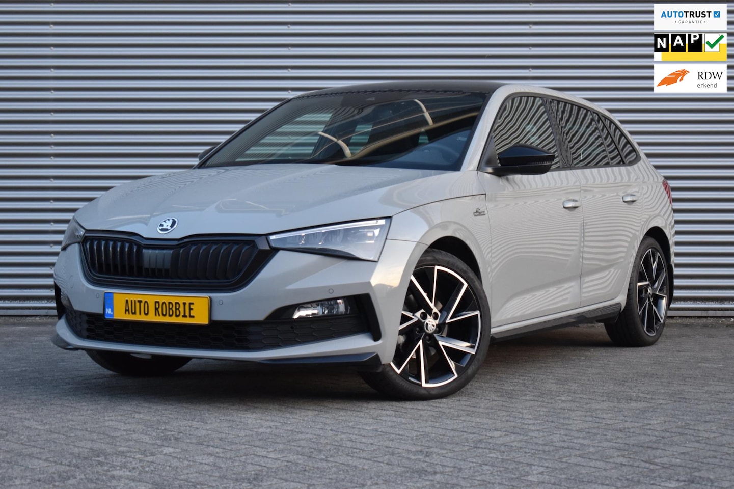 Skoda Scala - 1.0 TSI DSG Monte Carlo, Airco, Camera, Panoramadak, Trekhaak. - AutoWereld.nl