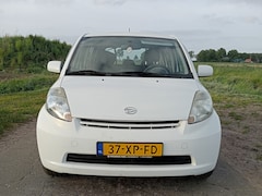 Daihatsu Sirion 2 - 1.3-16V Comfort