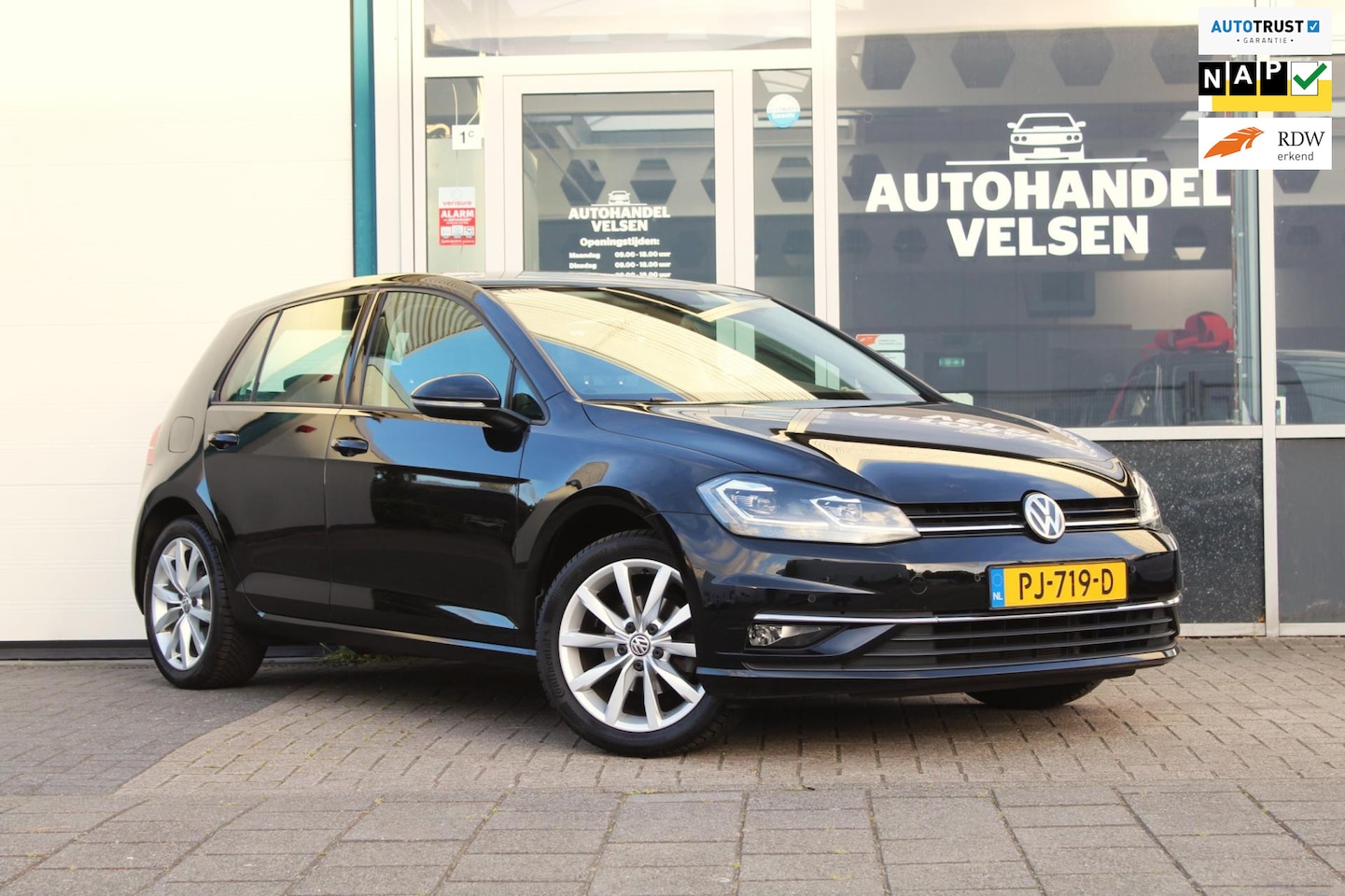 Volkswagen Golf - 1.0 TSI Highline 7.5 Virtual NL auto - AutoWereld.nl