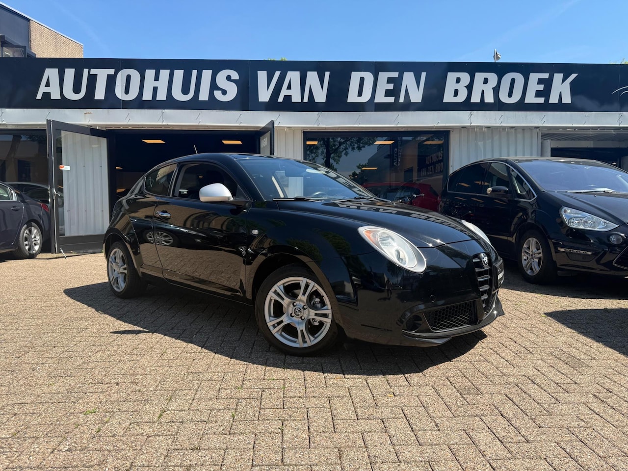 Alfa Romeo MiTo - 1.4 Progression 96Pk Navi Airco Pdc Lmv Elek Pakket Nw Apk - AutoWereld.nl