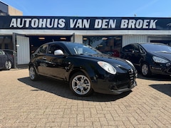 Alfa Romeo MiTo - 1.4 Progression 96Pk Navi Airco Pdc Lmv Elek Pakket Nw Apk