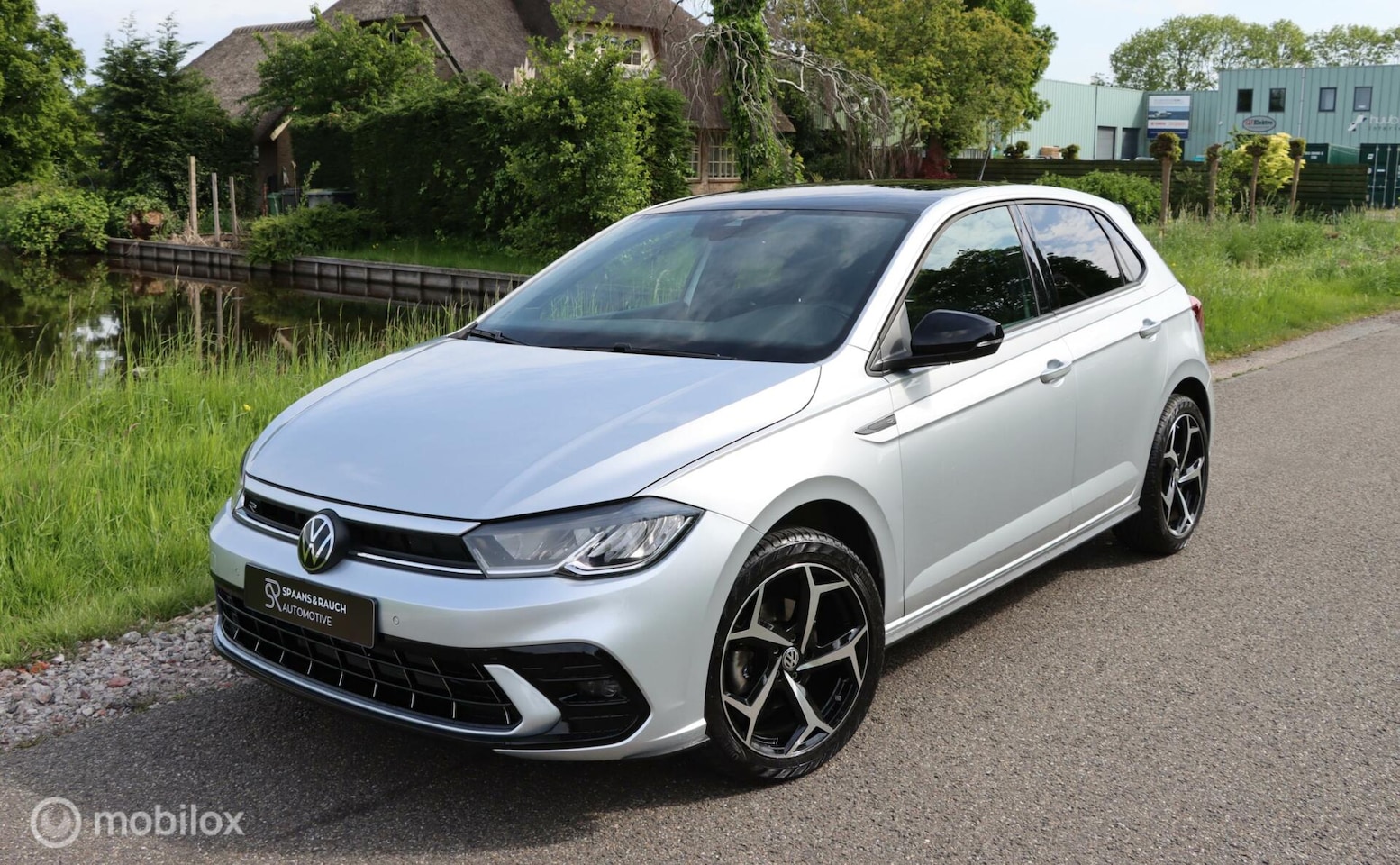 Volkswagen Polo - 1.0 TSI R-line / Navi / Carplay / Camera - AutoWereld.nl