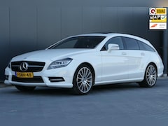 Mercedes-Benz CLS-klasse Shooting Brake - 500 V8 Harman/Kardon Schuifdak Stoelverkoeling Luchtvering