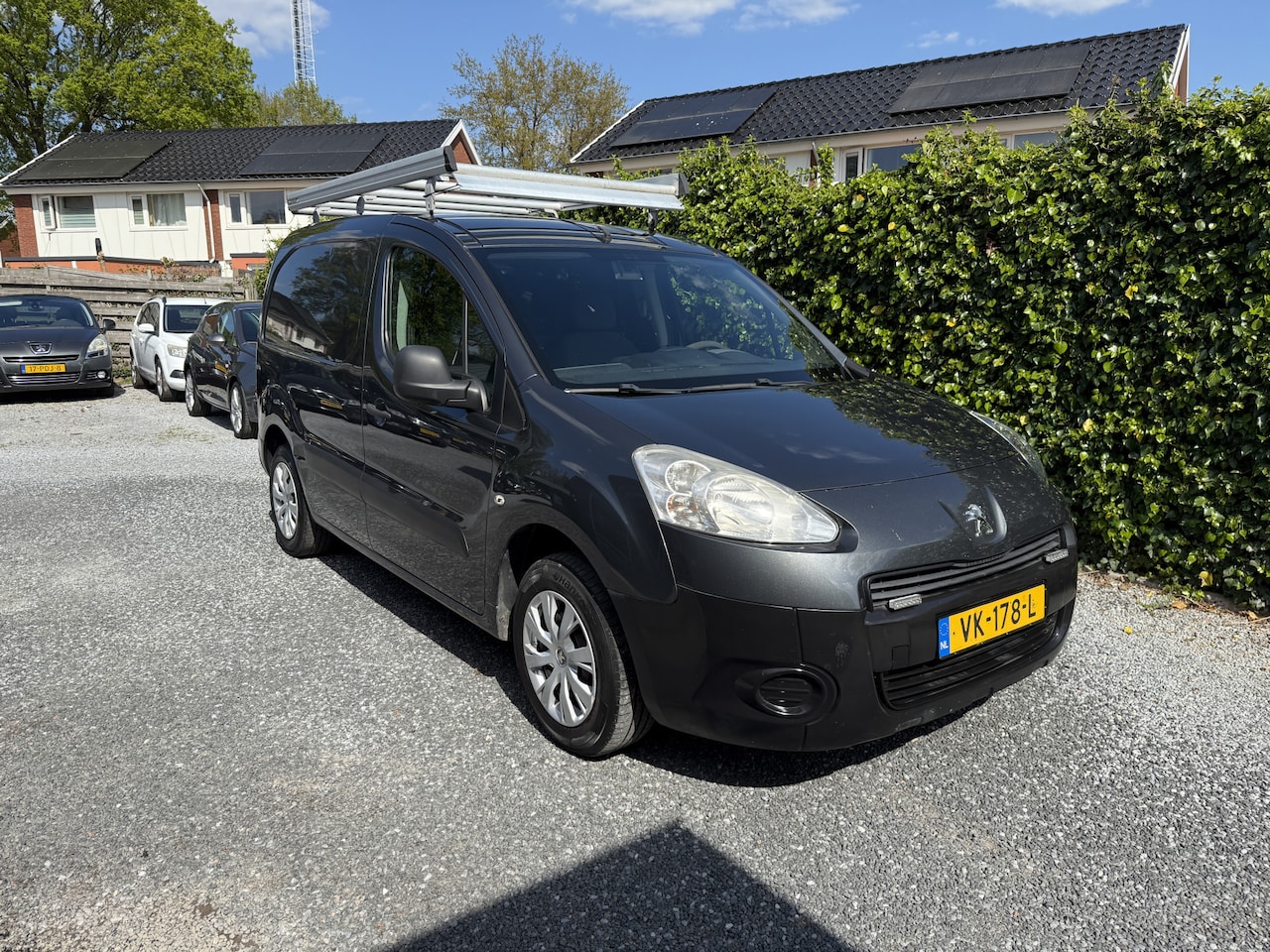 Peugeot Partner - 120 1.6 HDI L1 XR Profit + | Airco | Cruise Control | Camera | Elekt. Ramen | Trekhaak | I - AutoWereld.nl