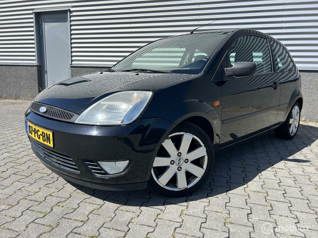 Ford Fiesta - 1.3 Futura 2004 - AutoWereld.nl