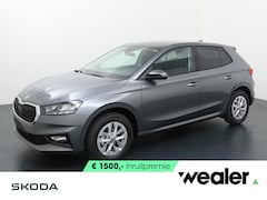 Skoda Fabia - Selection 1.0 TSI 95 PK | Apple CarPlay / Android Auto | Parkeersensoren | 15'' Lichtmetal