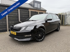 Skoda Octavia Combi - 1.5 TSI Greentech Sport Business dealer onderhouden