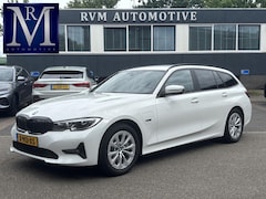 BMW 3-serie Touring - 330e High Executive TREKHAAK AFNEEMBAAR | LASERLIGHT | HEAD UP