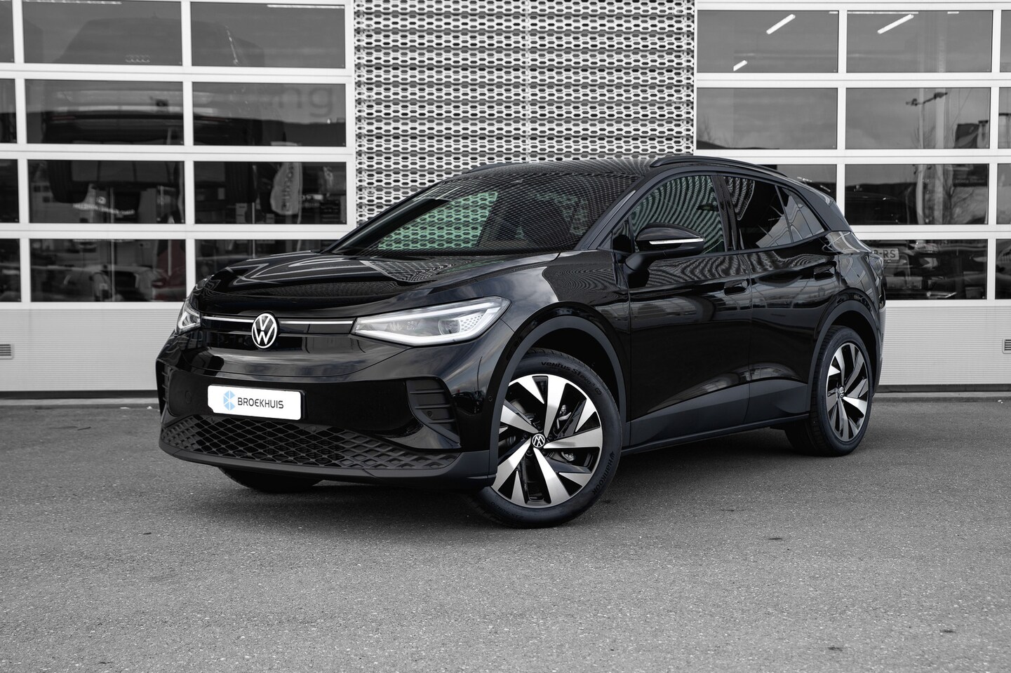Volkswagen ID.4 - Pro Business Inclusief €2000,- inruilvoordeel | 'App-Connect' draadloze smartphone integra - AutoWereld.nl