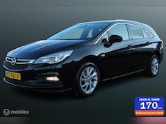 Opel Astra Sports Tourer - 1.0 Business Executive, Trekhaak, Pdc voor + achter, Clima, Navi, Donker glas, Cruise, App
